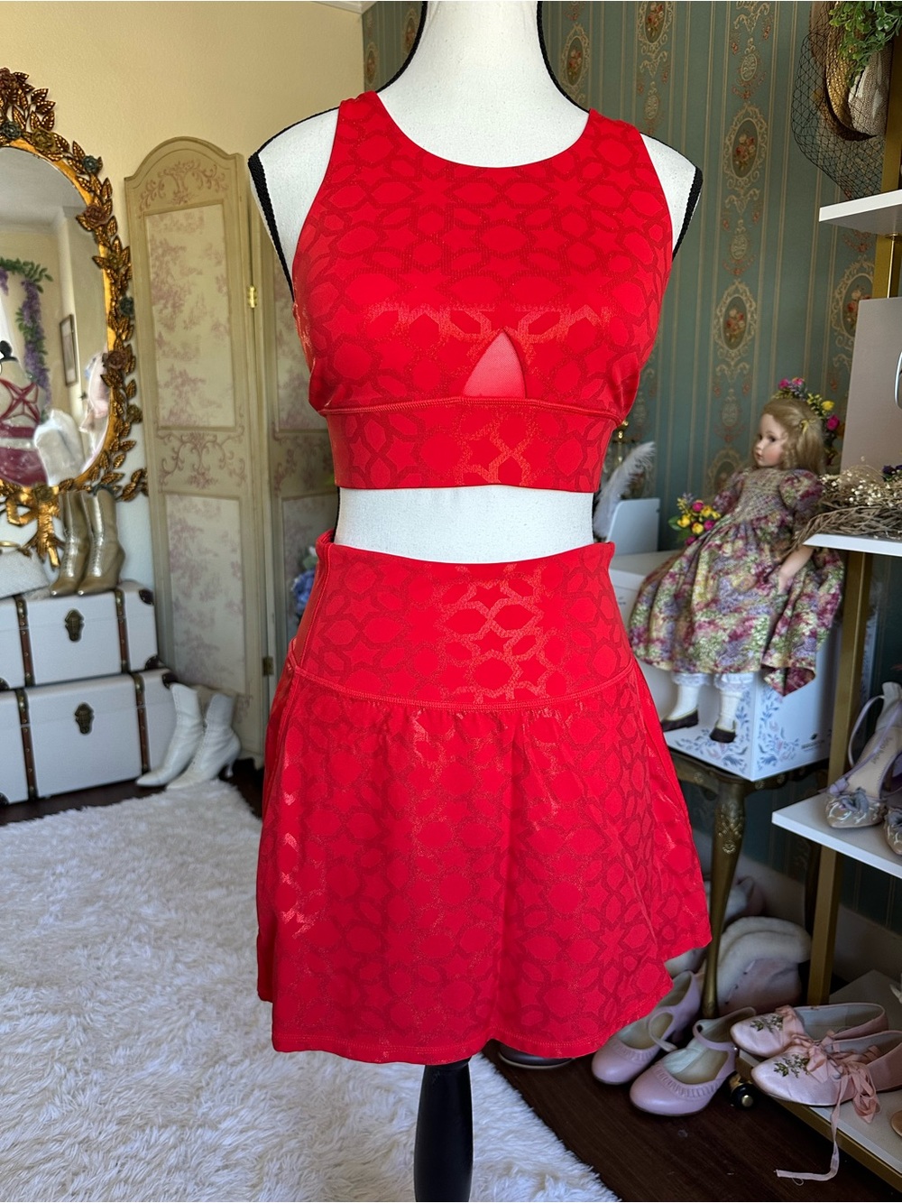 DISNEY PRINCESS Jasmine Red inspired ATHLETIC SKORT crowned athletics - Picture 9 of 10